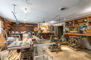 33163832