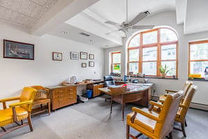 33163841