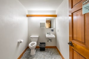 33163839