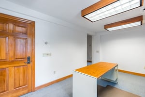 33163847