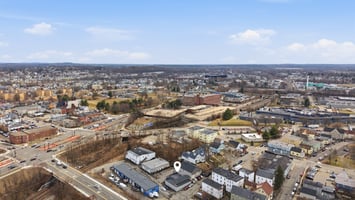 33174390