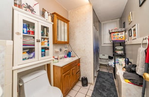 33175308