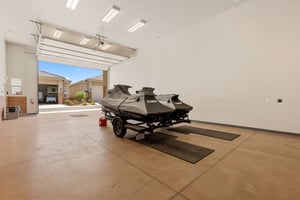 33177205