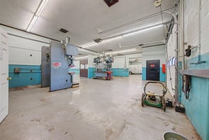 33181173