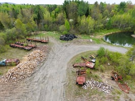 33183976
