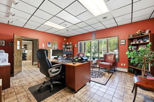 33192102