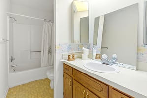 33193339
