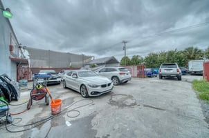 33643180