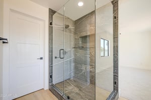 33202550