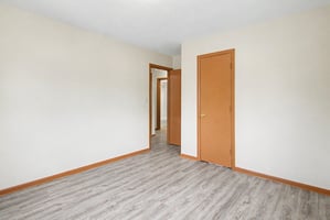 33216244