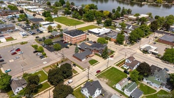 33218591