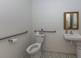 33223564