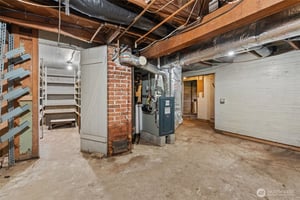 33248172