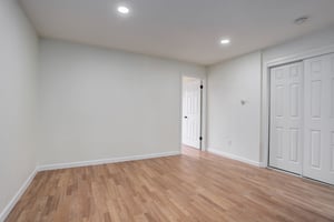 33231242