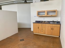 6694749