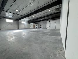 33270832