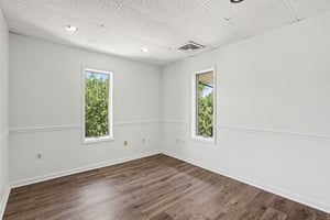 33273099