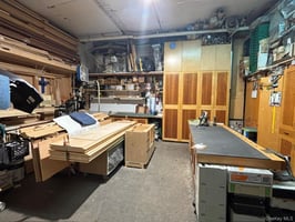33275751