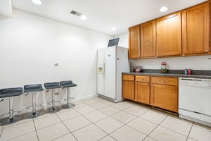 33276008