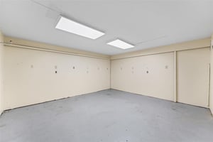33277252