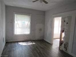 33277374