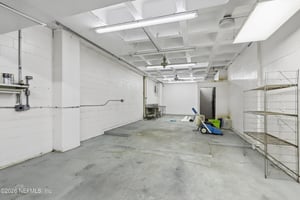33538602