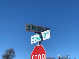 33285255
