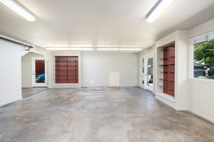 33687924