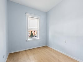 33303281