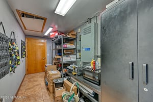 33306168