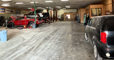 33313587