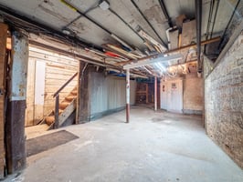 33508629