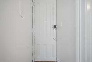 33475518