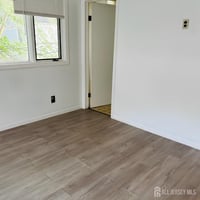 33588097