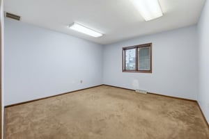 33490392
