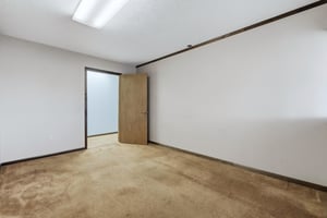 33490381
