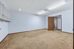 33490347