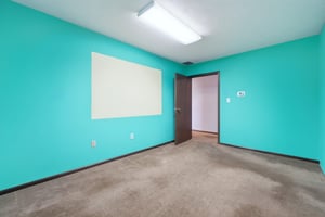 33490368