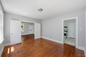 33497340