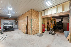 33560583