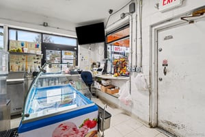33679590