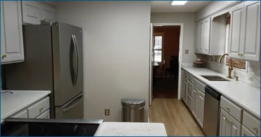 33686709