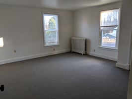 33688600