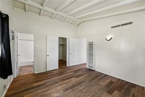 33689433