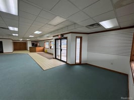 33690480