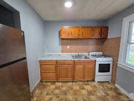 33696281
