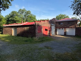 33710211