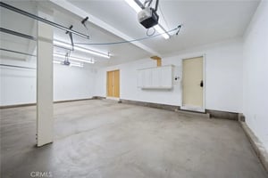 34284319