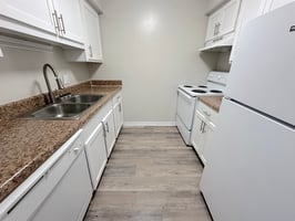 33757233