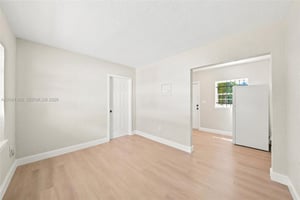 33853903